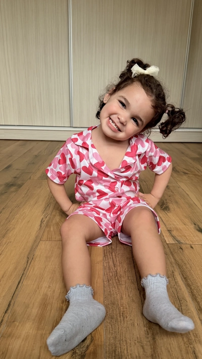 CAMISERO CORTO KIDS - CORAZONES -