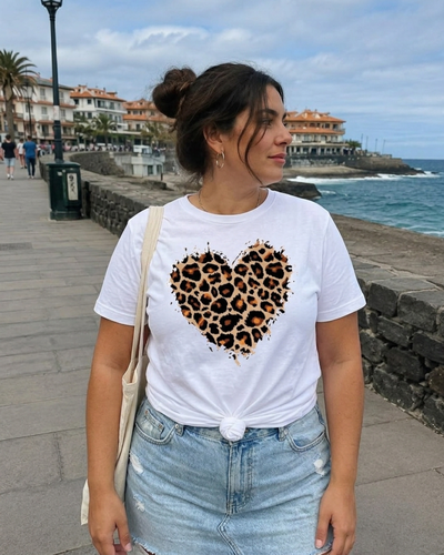 REMERA ESTAMPADA #04