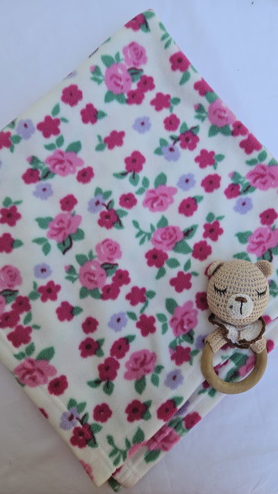 Manta polar floreada