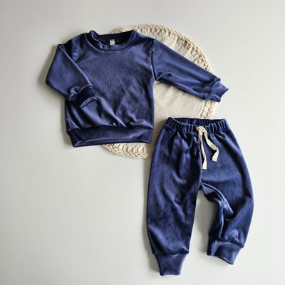 Conjunto de plush simple: Buzo + pantalón