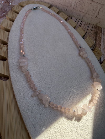 Collas Cuarzo Rosa Escallas 