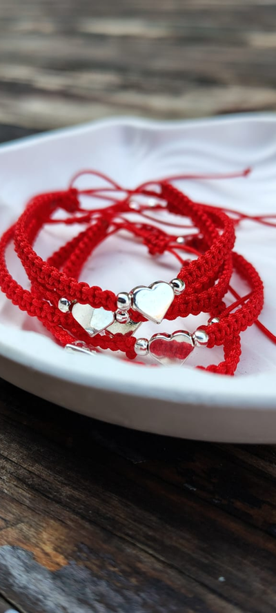 Pulsera Tejida Corazón 