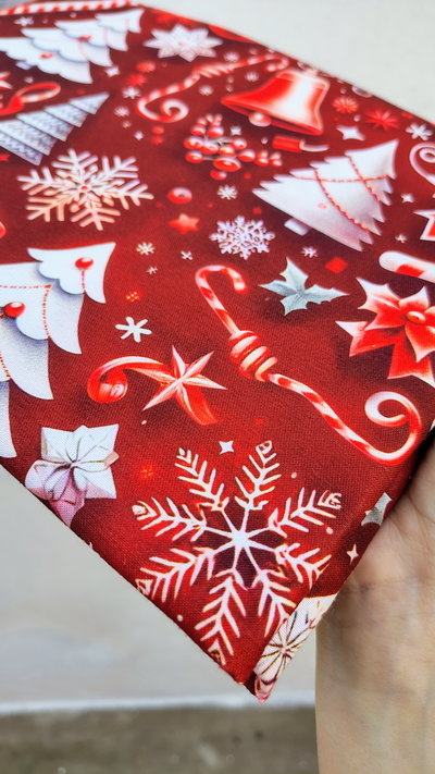 Mantel waterproof diseño de navidad - rojo con dibujos en blanco