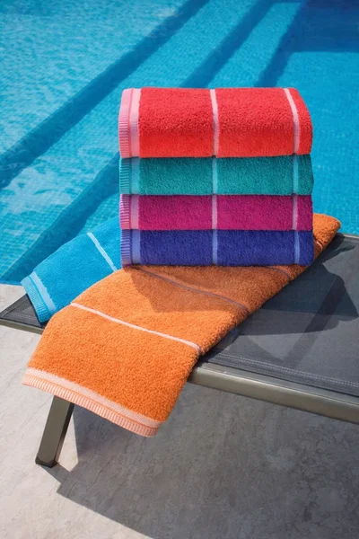 TOALLÓN ARCO IRIS NAUTICAL BAÑO - 500GRS