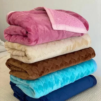 MANTA ESTAMPADA/LISA CON CORDERITO 2 1/2 PLAZAS 