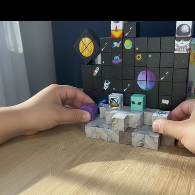 Juego Bloques Para Armar Magnéticos Cubos Astronauta 100 Piezas Cubos de 2cm