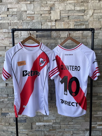 Camisetas river titular 2025/26 Quintero, Salas y lisa