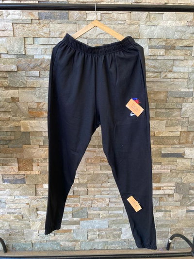 Pantalones nike media estacion