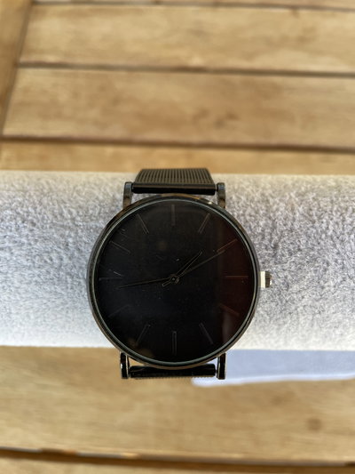 Reloj regulable basico negro