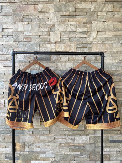 Shorts balanza dorado y negro potrero