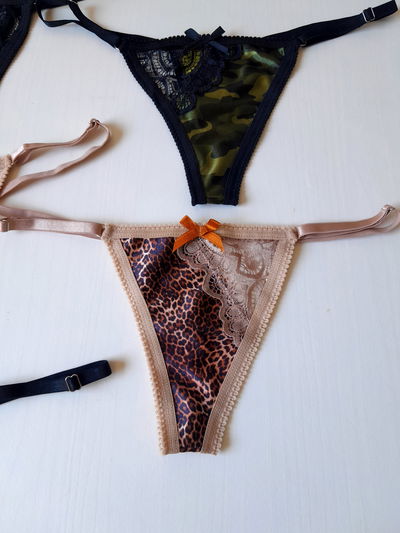 Regulables estampadas y con encaje