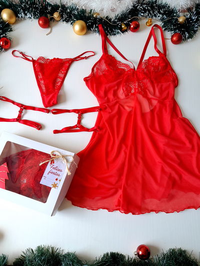 Combo: Babydoll, tanga y ligas