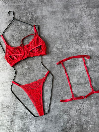 Set erótico con arco y arnes c/p