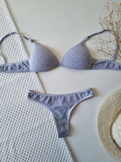 Conjunto de algodón liso