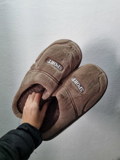 Pantuflas de hombre abrigadas