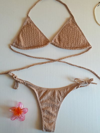 Bikini tiras con textura
