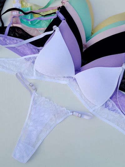 Conjunto de encaje y algodón