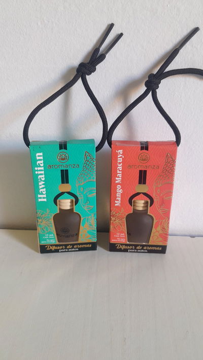 Difusor aromatizante para autos Aromanza