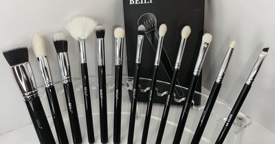 SET 12 BROCHAS PARA OJOS Y ROSTRO PELO MIXTO BEILI
