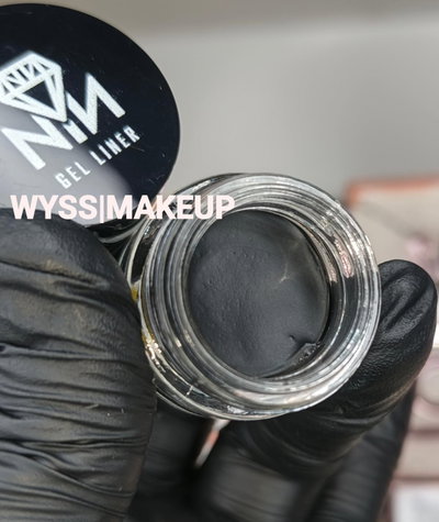 GEL LINER PERFECT LINE – DELINEADOR EN GEL