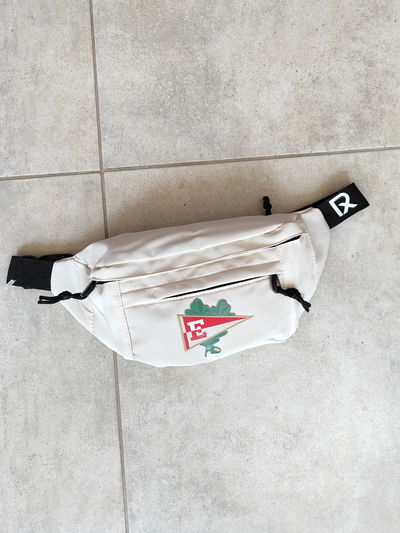 Riñonera deportiva blanca - Estudiantes