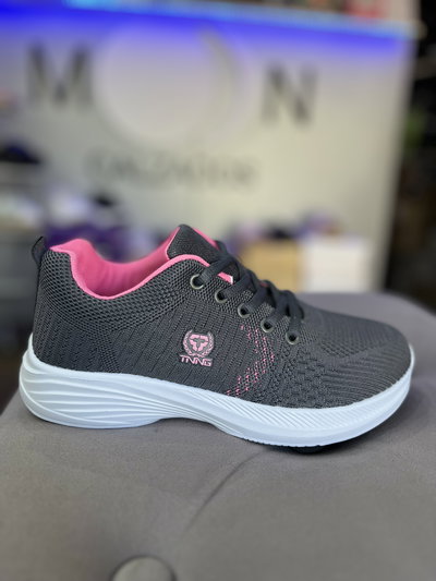 Zapas Deportivas Tnng Gris