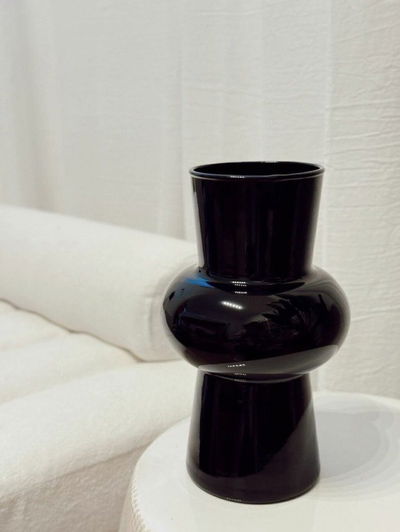 Florero Blossom Negro