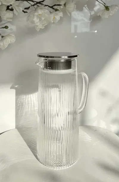 Jarras Rayadas con Tapa Transparente