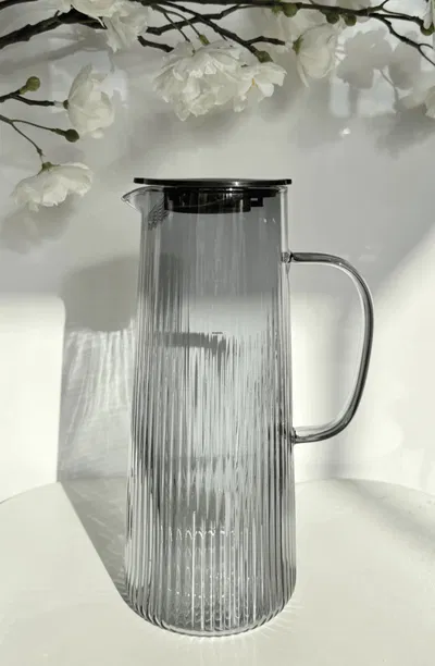 Jarra Rayada Gris con Tapa