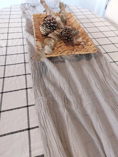 Camino de Mesa Gris Claro