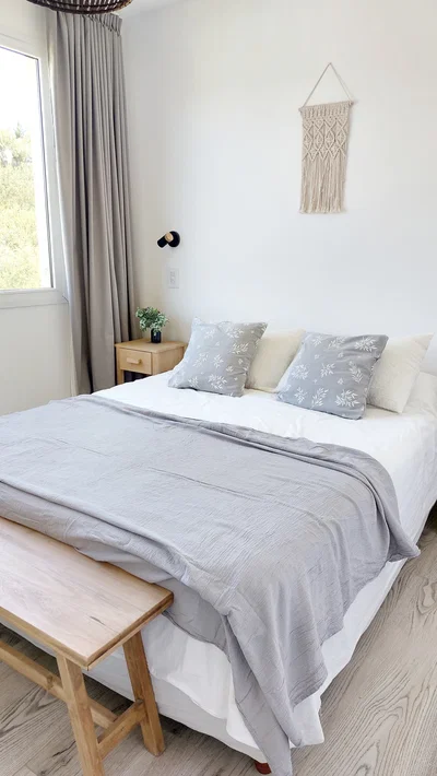 Pie de Cama Gris Perla