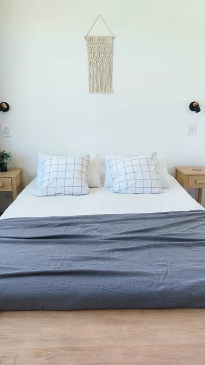 Pie de Cama Gris Oscuro
