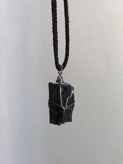 Collar Turmalina negra 