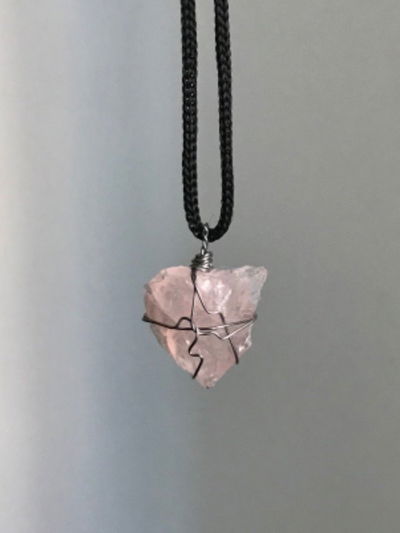 Collar Cuarzo rosa en bruto 