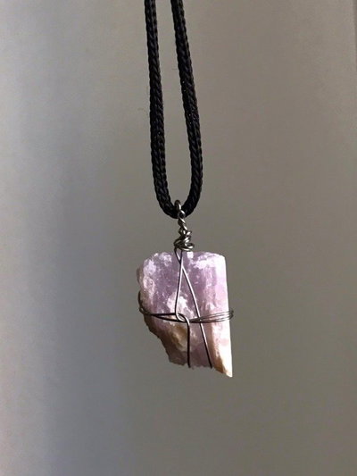 Collar Kunzita