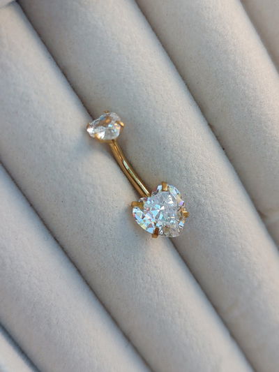 Piercing ombligo corazón gold