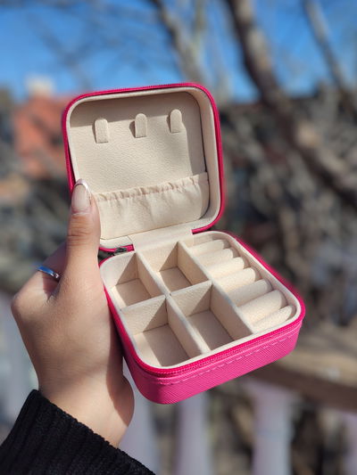 Alhajero cuadrado 10x10x5cm aprox FUCSIA