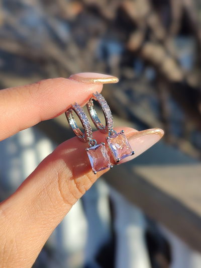 Argollitas Luli cuadrado rosa