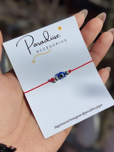 Pulsera hilo rojo con ojito
