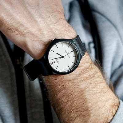 CASIO MW-240-7E