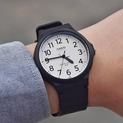 CASIO MW-240-7B