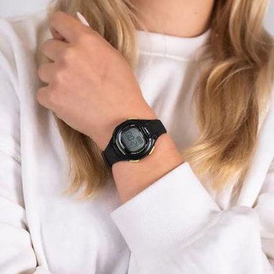 CASIO LW-203-1BVDF