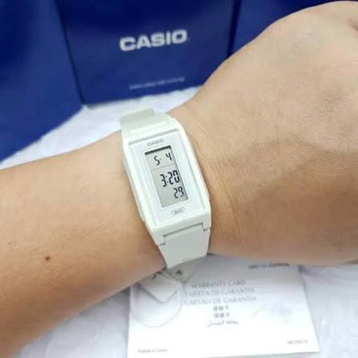 CASIO LF-10WH-8DF