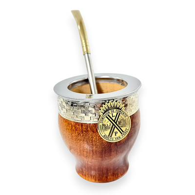 IMPERIAL MADERA LAQUEADA CON APLIQUE