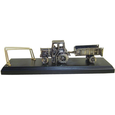 ESTATUILLA TRACTOR CARRO