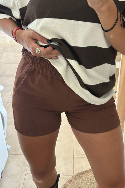 Short con cintura agregada con elástico 