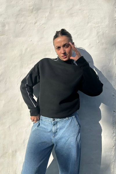  Buzo de algodon frisado con vivo a contra tono