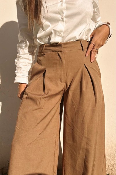 Pantalon sastrero con tablas