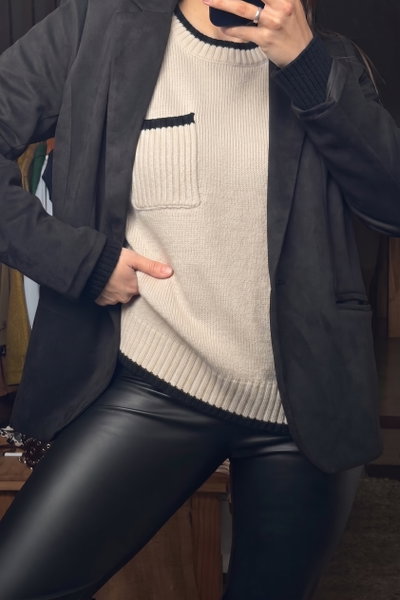 Sweater con bolsillo