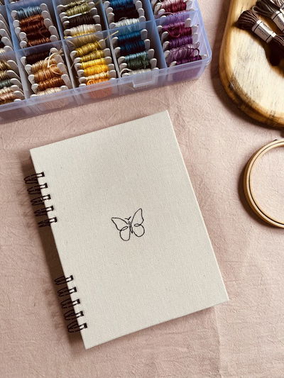 Mariposa [blanco perla]